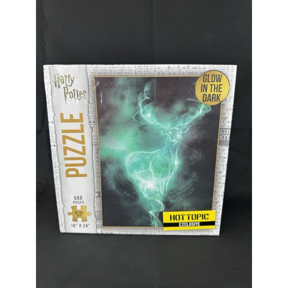 Harry Potter Glow In The Dark Patrons 550 Piece Puzzle New Sealed Hot Topic